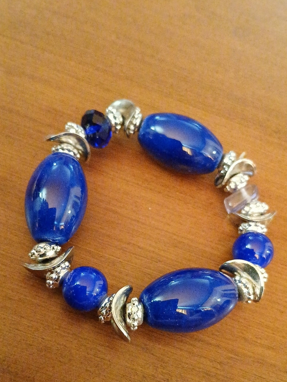 Beautiful Bright Blue Beaded Stretch Bracelet - Silver Tone Spacers